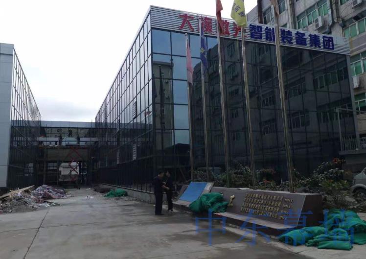 深圳光明區(qū)安裝玻璃幕墻安裝多少錢(qián)一平方